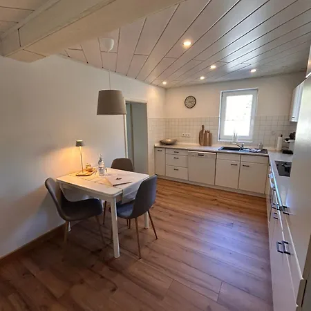 Appartement Zum Gruenen Wald Kaltenholzhausen